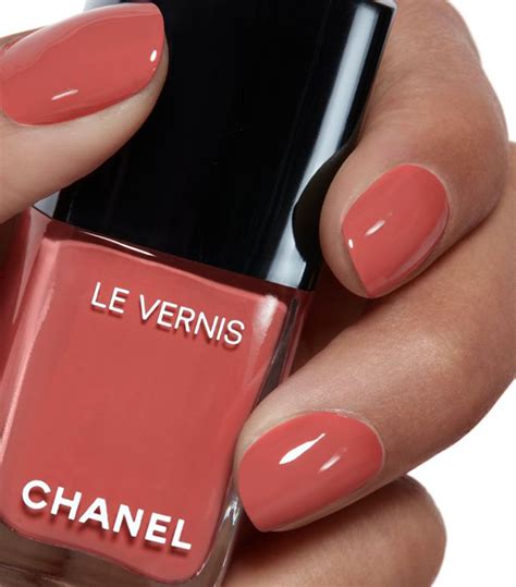 chanel longwear nails.